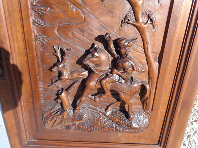 Portes Anciennes Meuble Bois sculpté chasse cerf chateau fort