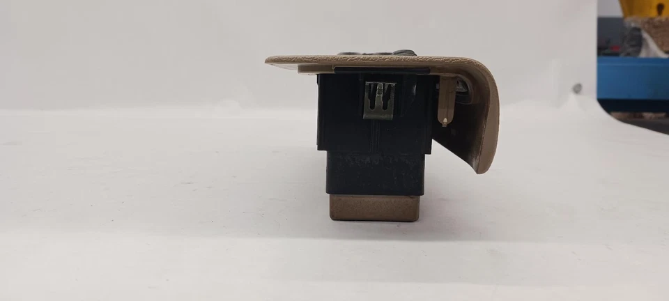 '03-'07 CHEVROLET SILVERADO 2500 Front Door Switch Driver master OEM 1 Year Wnty - Imagem 4 de 4