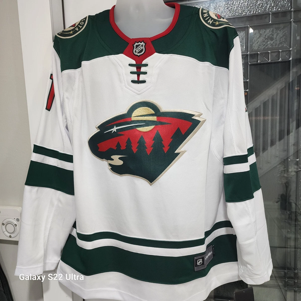 NHL Minnesota Wild Away White Parise Mens Breakaway Player Jersey #11 Large  NWT