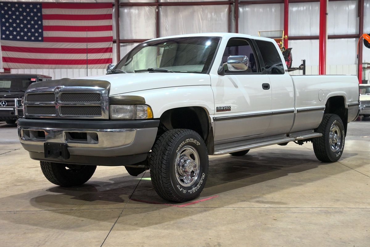 1997 Dodge Ram 2500 for sale in Grand Rapids Michigan