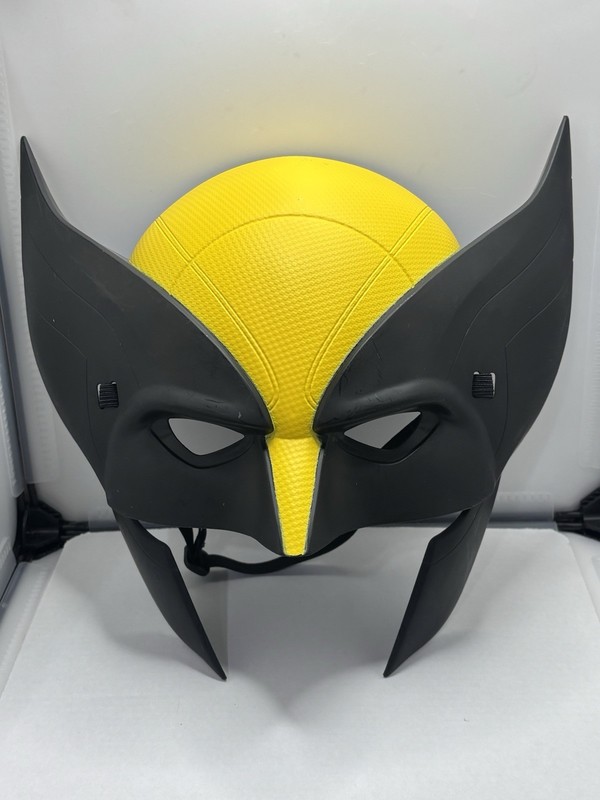 Wolverine Cosplay Mask By Jazwares X-men 