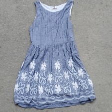 Skies are Blue chambray pintuck dress blue white small