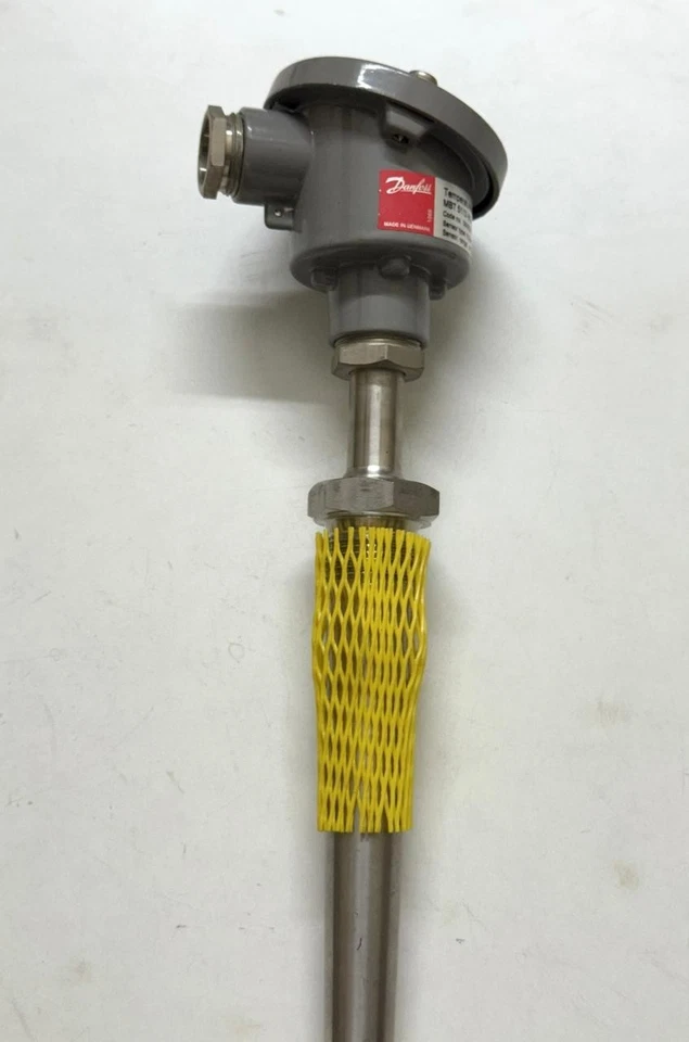 DANFOSS 084Z5275 MBT 5113-B001-250-10-0000 TEMPRAURE SENSOR (-50CTO +800C) - Image 3 of 4