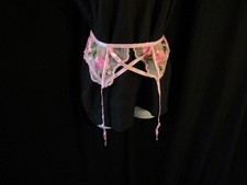 Garter Belt w/ 4 Garters Pink w/ Flowers Intimate size Small NWOT-T 700-640 