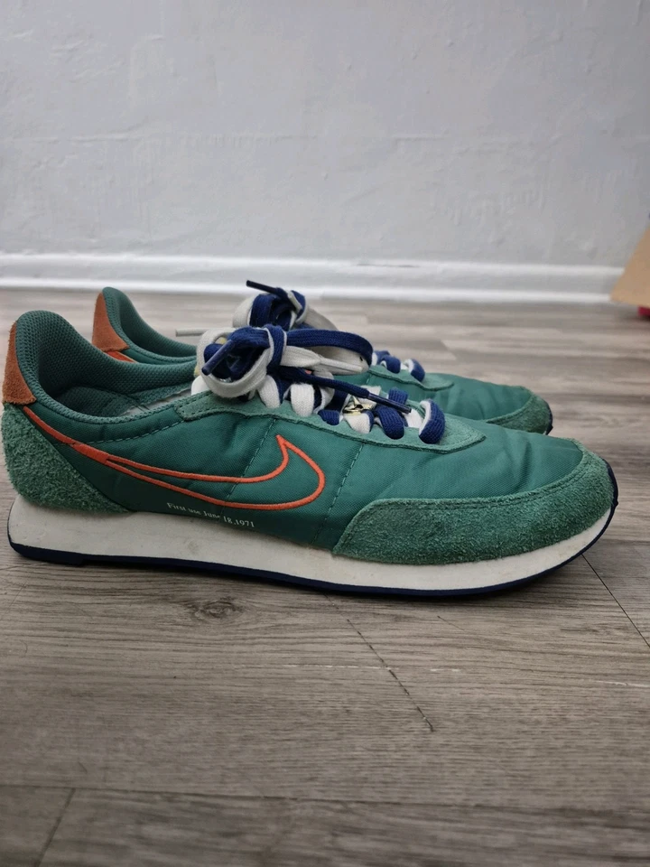 Nike Waffle Trainer 2 First Use -green Noise - Image 2 of 4