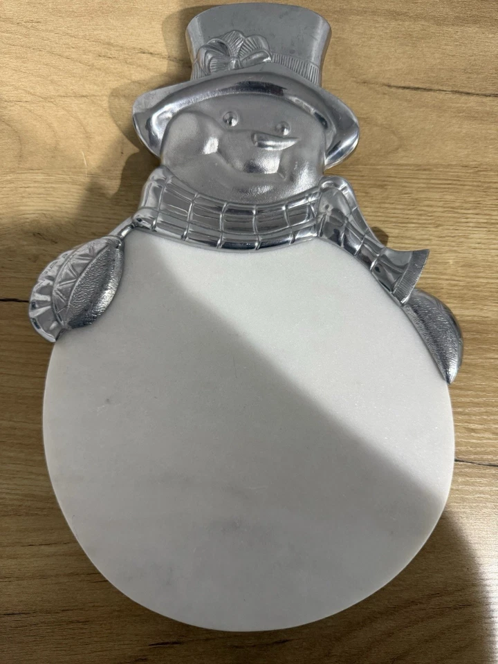 Tabla de charcutería de queso muñeco de nieve muñeco de nieve de metal Lenox Yuletide Foto 4 de 4