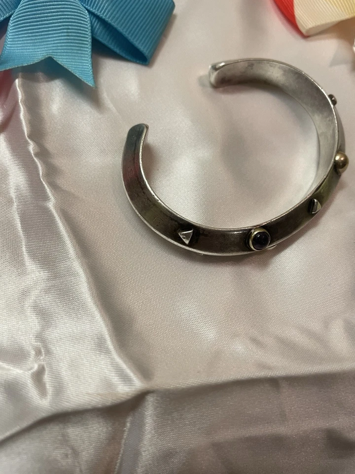 ¡Raro! Brazalete con bisagras Amatista JOHN ATENCIO SS Plata de Ley Oro 18k JA Foto 2 de 4