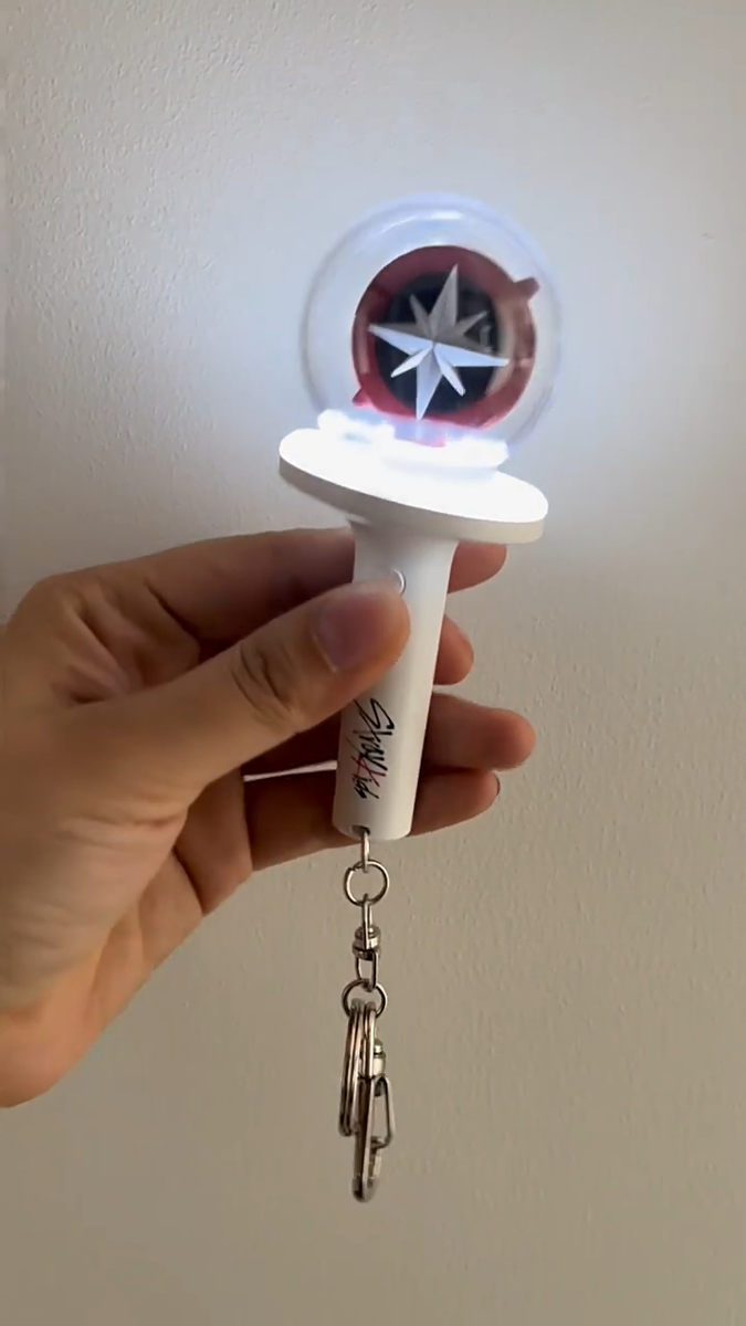 Mini Kpop STRAY KIDS Light Stick Keychain Flash Light Lollipop