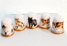 Vtg CAVERSWALL England Porcelain Cats Kittens Sewing Thimble Artist W.R. Tipton