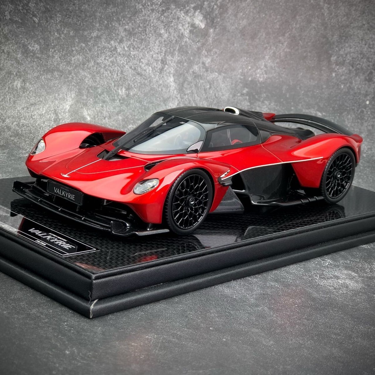 RARE* Frontiart 1/18 Aston Martin Valkyrie (Candy Apple Red
