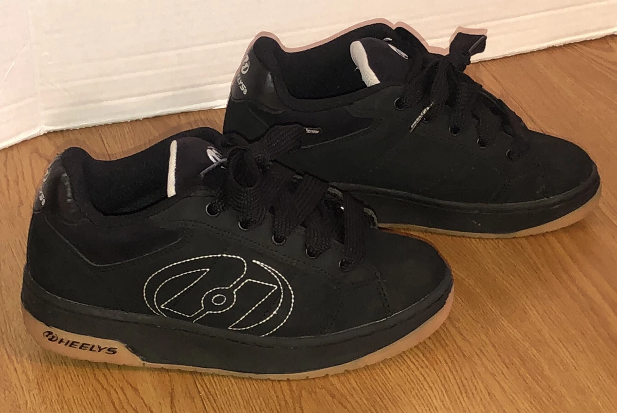 Black heelys store shoes