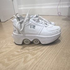 IE White Youth Roller Shoes Skates w/ Built-In Wheels, Lace-Up Pair size 5 woman