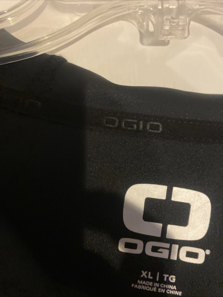 OGIO MEN'S ENDURANCE FULCRUM FULL-ZIP - Image 3 of 4