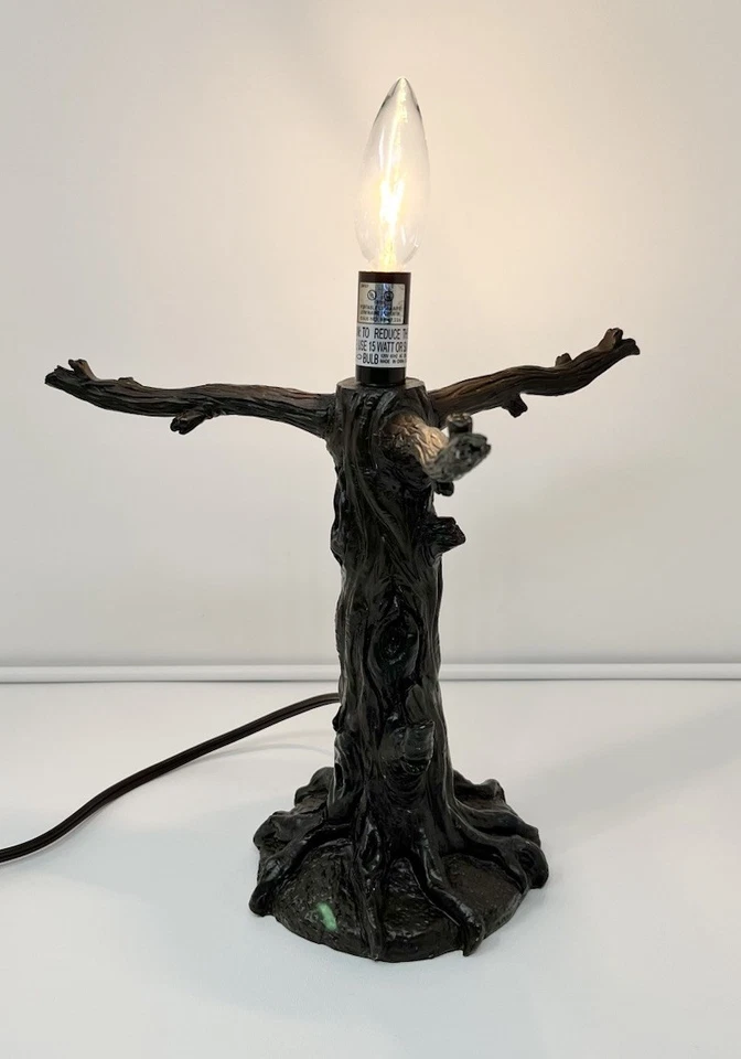 Lámpara de árbol de resina ramas enraizadas espeluznante oscuro Halloween decoración embrujada chips leer Foto 3 de 4