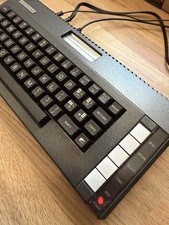 Atari 600xl with UAV/64K Ram. 800XL compatible