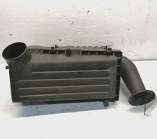 2005-2006 Jeep Wrangler Air Cleaner Intake Box Assembly Oem 2005-2006 Jeep Wrangler Air Cleaner Intake Box Assembly Oem