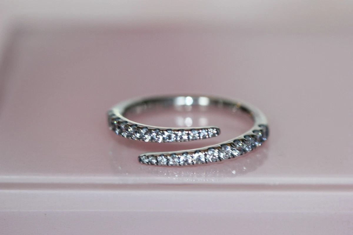 Shooting star 2024 ring pandora
