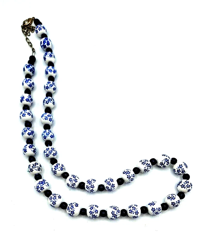 Collar de moda con cuentas de porcelana diseños florales azules de 24 pulgadas Foto 3 de 4