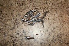 15 RAW LEAD SHAD DART Jig Head 1/4 OZ GOLD #1 EAGLE CLAW HOOK Free Shipping