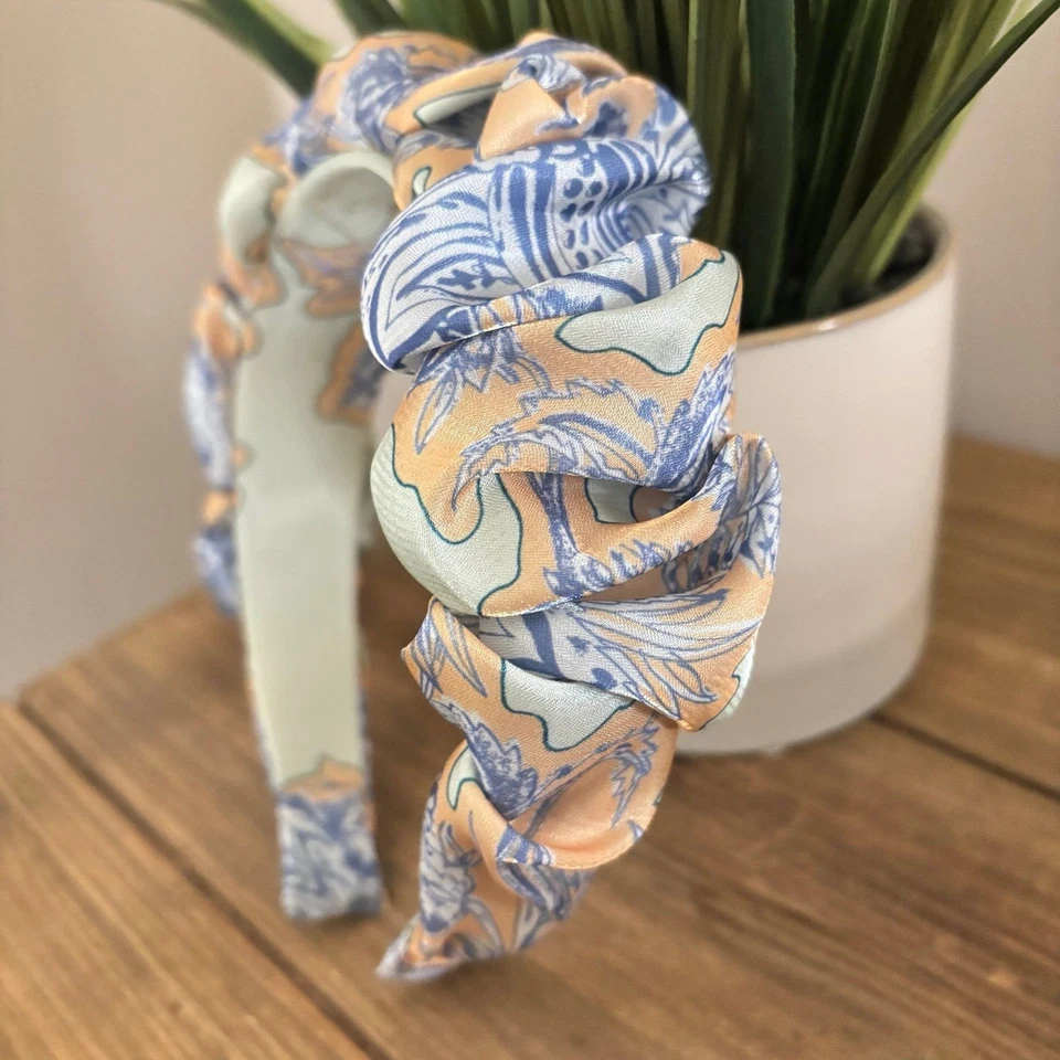 Diadema floral satinada Anthropologie naranja verde azul adulto talla única nueva con etiquetas Foto 3 de 4