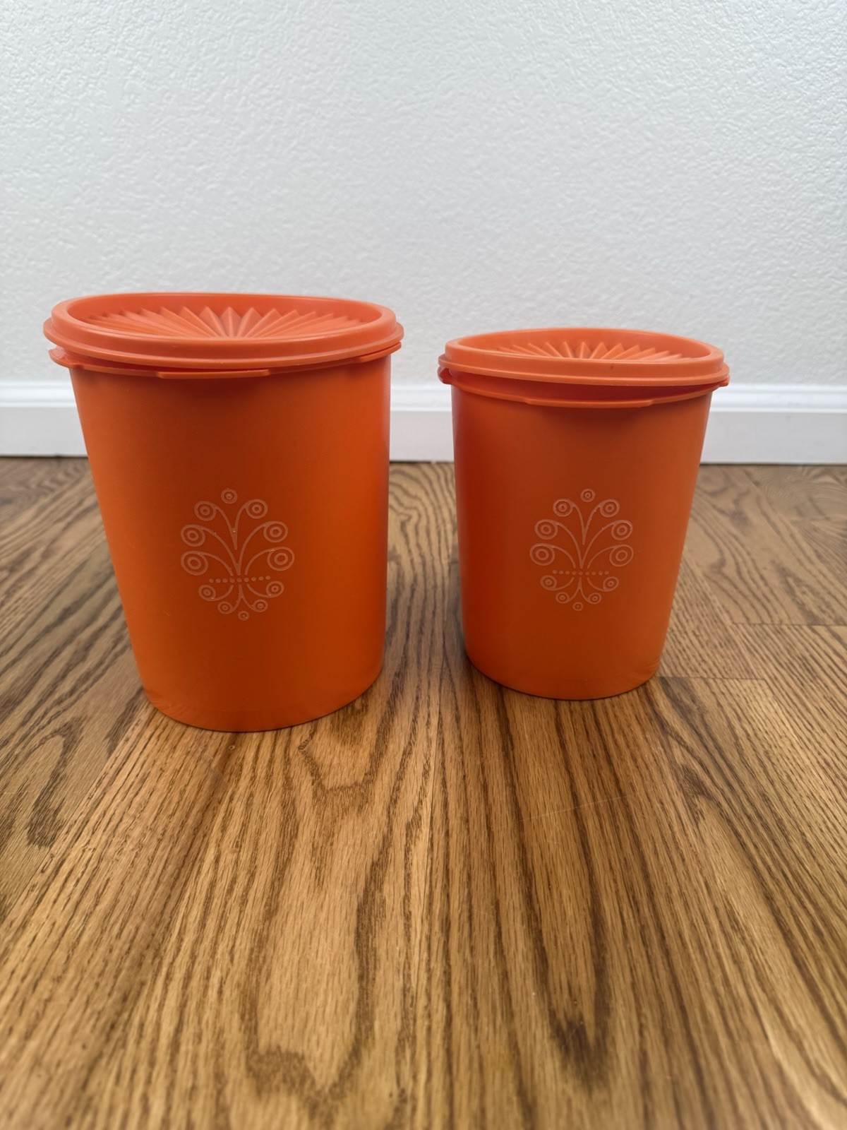 Vtg. Set Of 2 - Tupperware - Servalier Canisters - Orange - 809 - 811