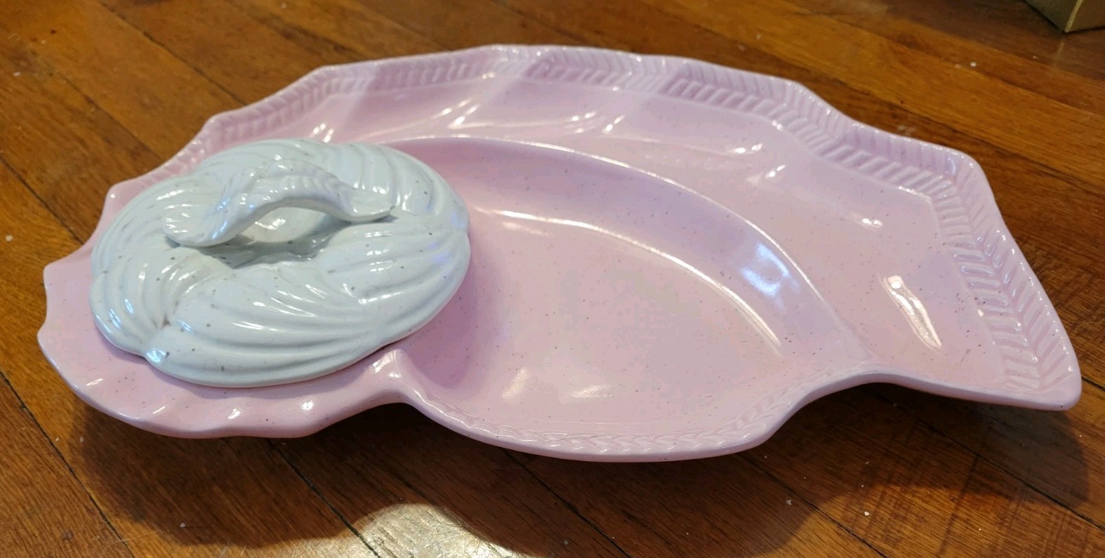 Vintage Hoenig California Pottery Divided Serving Dish Chip Dip 471 Pink w Lid 