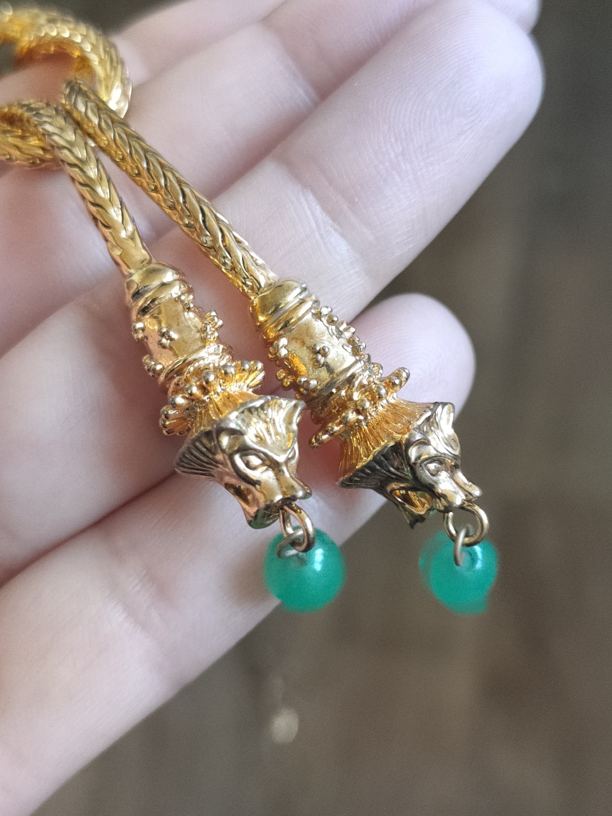 JBK Jacqueline Kennedy Knot Necklace – Gold-Tone Rope Chain with Lion Head 