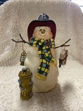 9” Resin Fireman Snowman Fire Hydrant