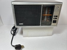 GE General Electric AM FM Radio-Model No 7-4115B Wood Grain-TESTED-Vintage