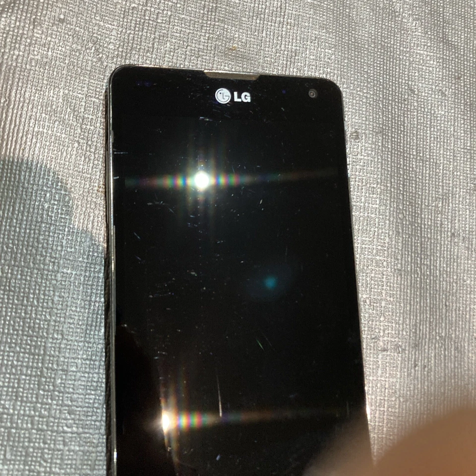 LG Optimus G E975 - 2012 черный смартфон разблокированный читать описание  - Изображение 4 из 4