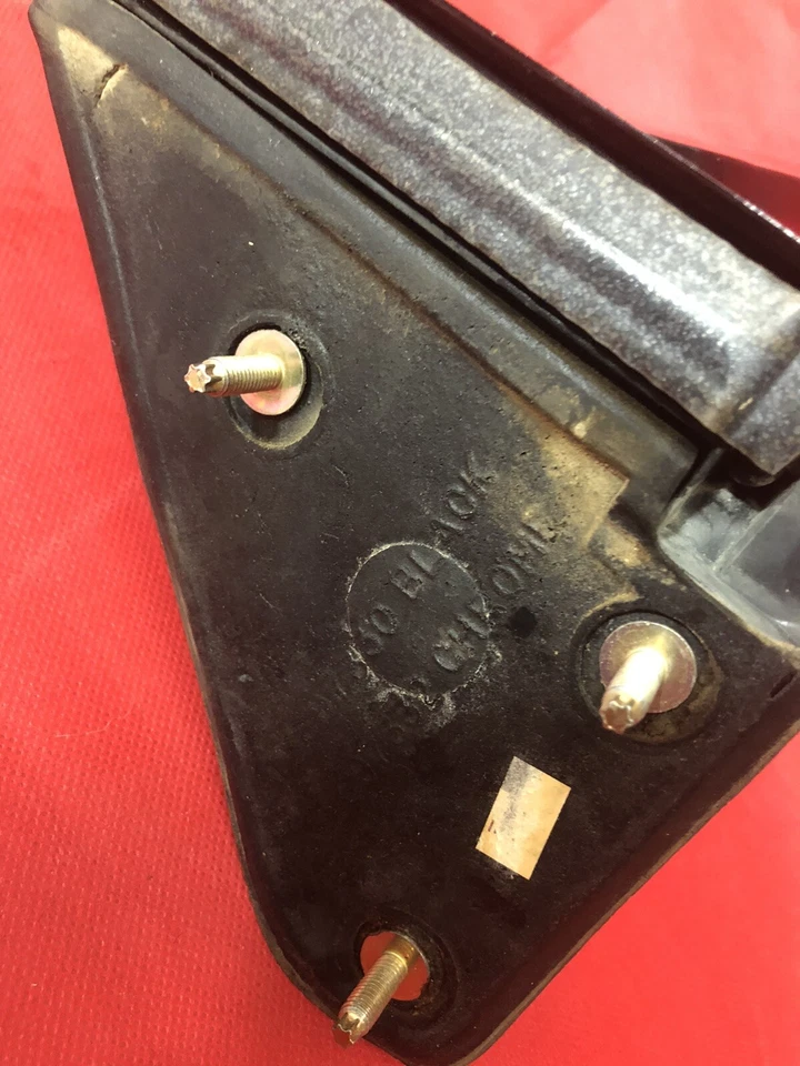 88-98 Chevrolet GMC C/K 1500 2500 3500 Truck Suburban RH Passenger Side Mirror Foto 3 de 4