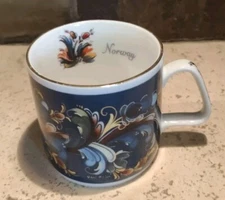 Nord Suvenir Rosemaling Espresso Mug Cup Norway Porcelain Unni Marie Lien Artist