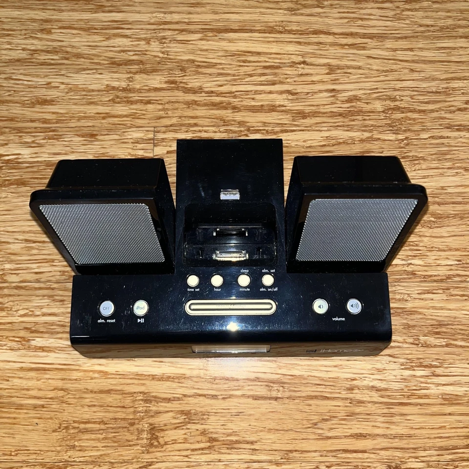 iHome iH26 Portable Speaker Dock iPod Alarm Clock Remote Travel Battery Powered - Image 2 of 4