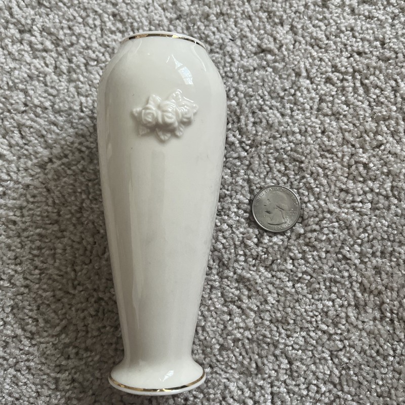 Lenox  Bud Vase Ivory Color Embossed Rose 24kt Gold Trim Vintage 7 1/2 inch