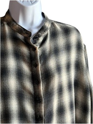 Katy D s Women s Tab Sleeve Button Front Shirt Tunic  Black/Beige Size 14-16