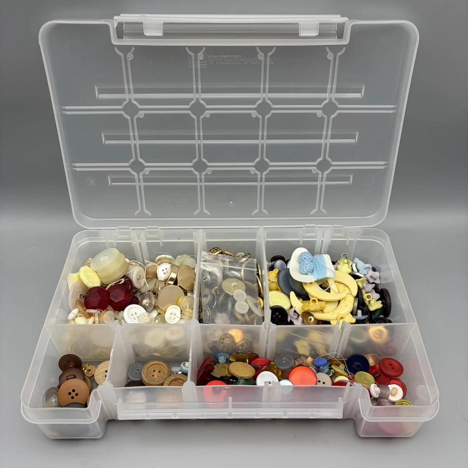 Mixed Sewing Craft Button Lot Vintage to Now Plastic Metal Wood Moons Bears - Image 2 of 4