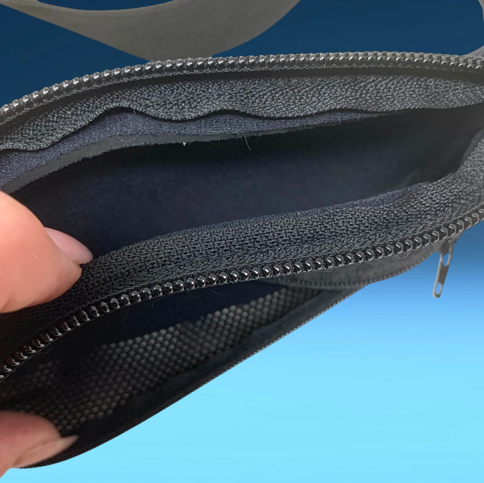 Nathan Cinturón de Correr Cintura Ajustable Paquete Cremallera Almacenamiento Bolsillo Reflectante Foto 4 de 4