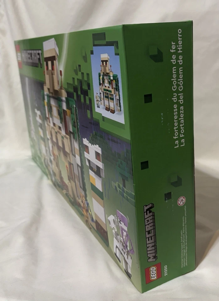 LEGO 21250 Minecraft: The Iron Golem Fortress | Retired/Sealed | 5 Minifigs - Image 3 of 4