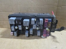 09 10 11 12 Chevy Malibu Engine Fuse Box Relay Junction Block 2009-2012 20822695 09 10 11 12 Chevy Malibu Engine Fuse Box Relay Junction Block 2009-2012 20822695