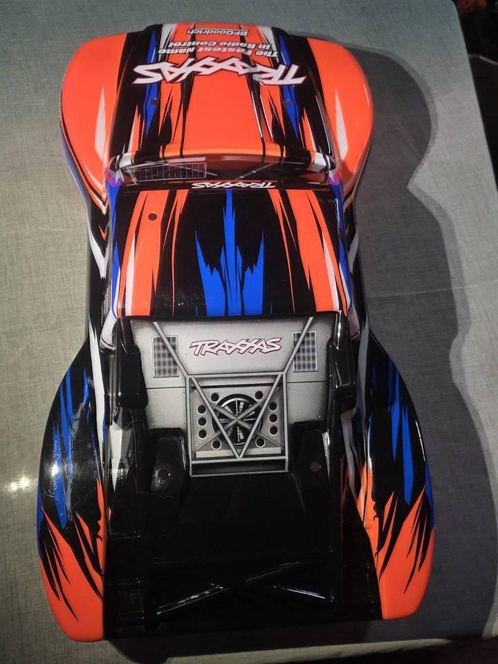 Traxxas Slash Orange/Blue Body with 4WD/ 2WD - Image 2 of 4