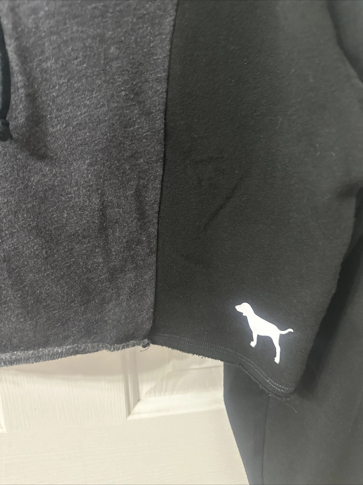 UNDERCOVER Felpa con cappuccio Victorias Secret rosa cropped nera grigia donna taglia media