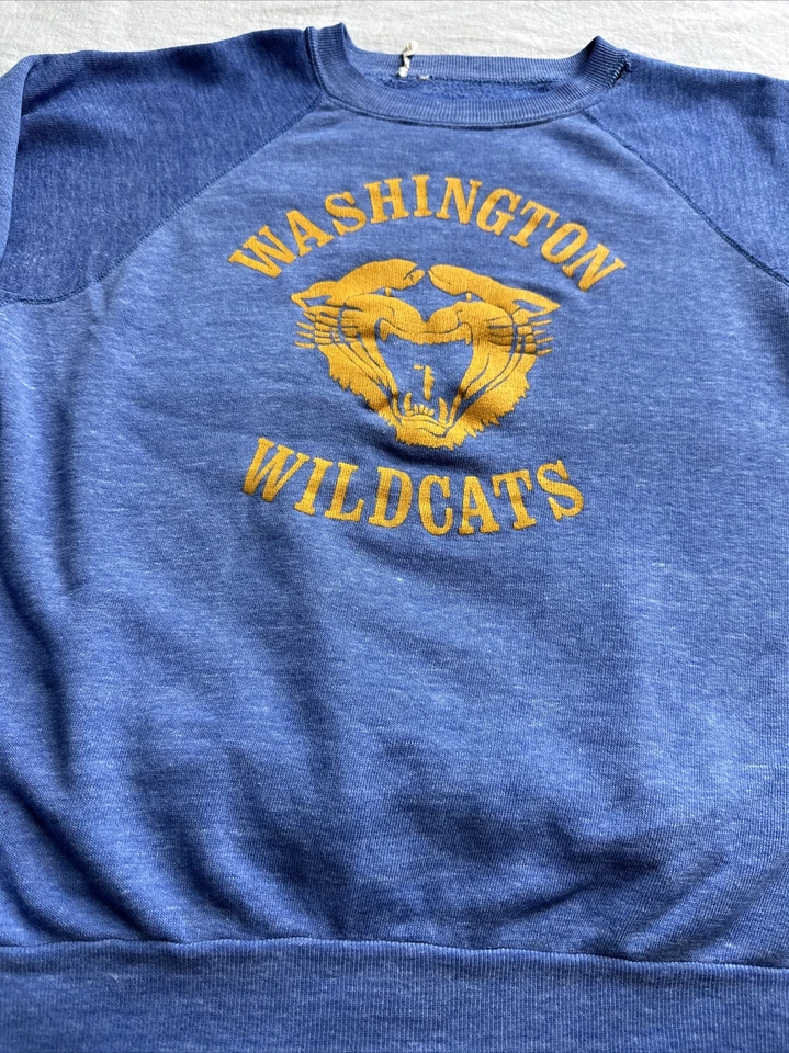 Vintage 60s 70s Fruit of the Loom Washington Wildcats Crewneck Sweater Size M - Image 3 of 4