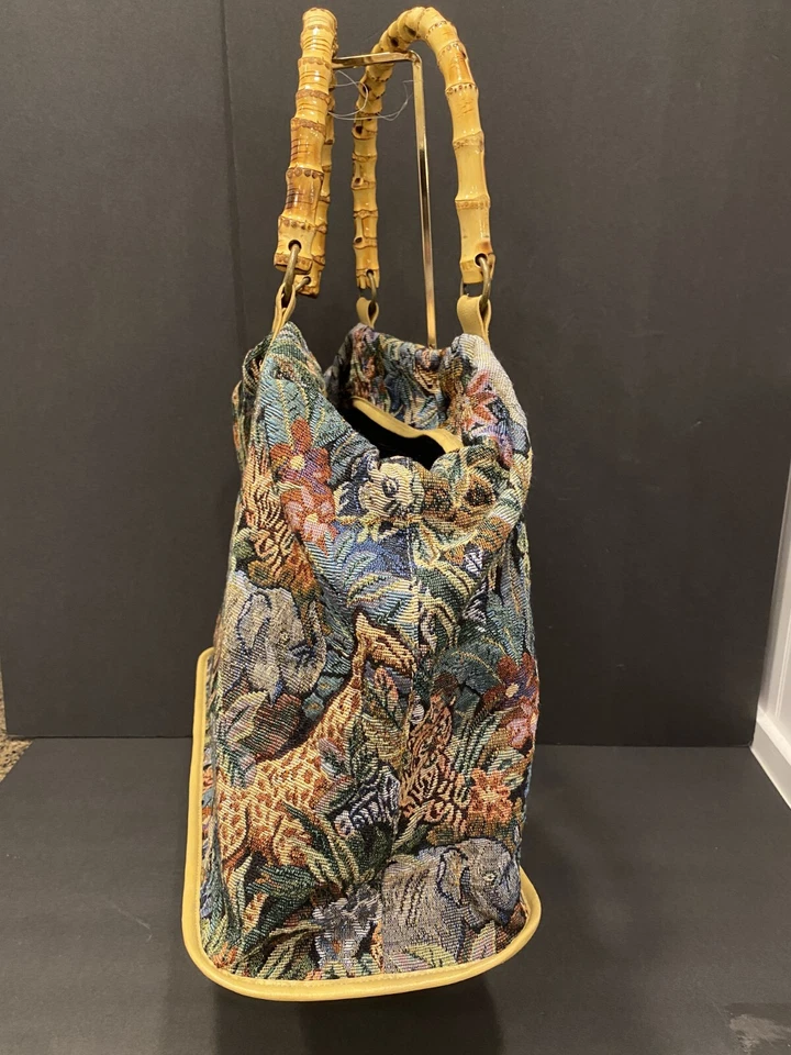 Bolsa de mão Club A tecido selva alças de bambu alça transversal 18x14x8" - Imagem 3 de 4