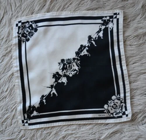 Bufandas y estolas Seda geométrico ESCADA para Mujeres