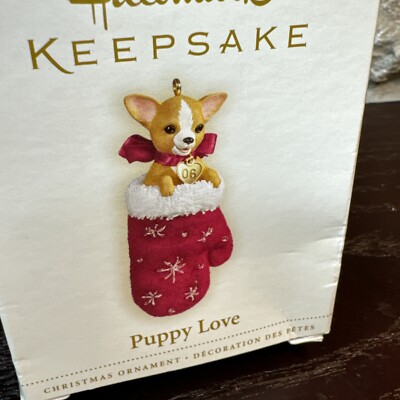 2006 Hallmark Keepsake Christmas Ornament Puppy Love #16 in Series