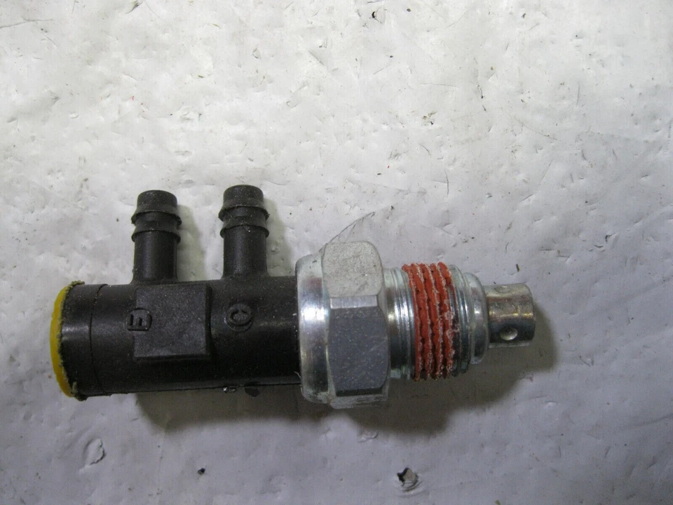 Ported Vacuum Switch Standard PVS16 Foto 2 de 4