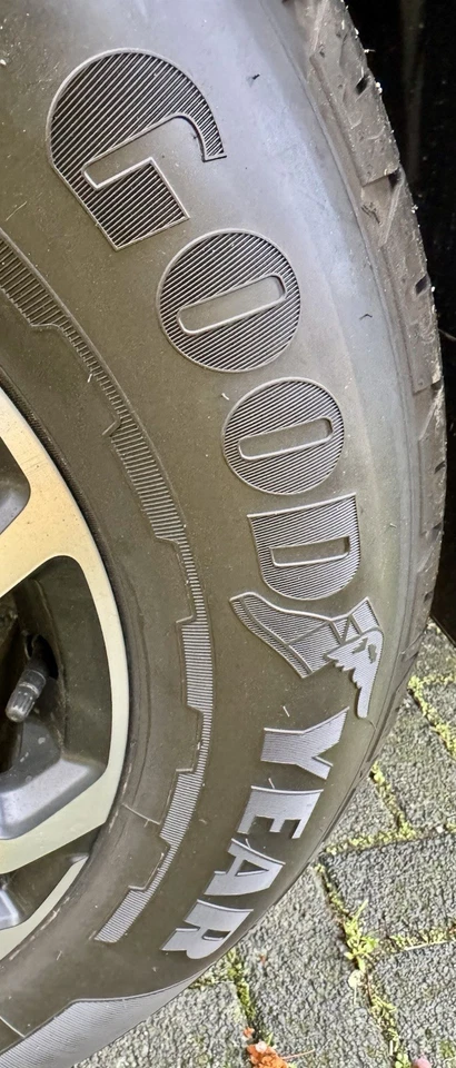 4x Goodyear Wrangler Territory 255/65 R18 111H M+S DOT4624 9mm NEU - Bild 2 von 4