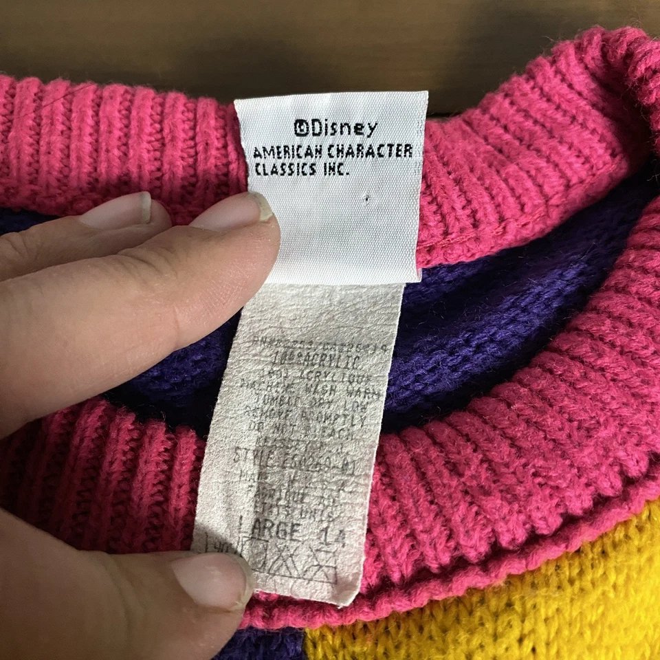 Antigo Suéter Disney Mickey Minnie Mouse Color Block Tamanho 14 Quadrinhos Minnie Anos 90 - Imagem 4 de 4