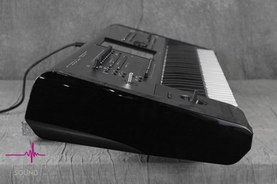 Korg Kronos X 61-Key Music Workstation Synthesizer in Very Good