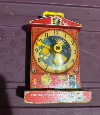 Fisher-Price Vintage Teach Me Teaching Clock Music Box Toy MPN 998